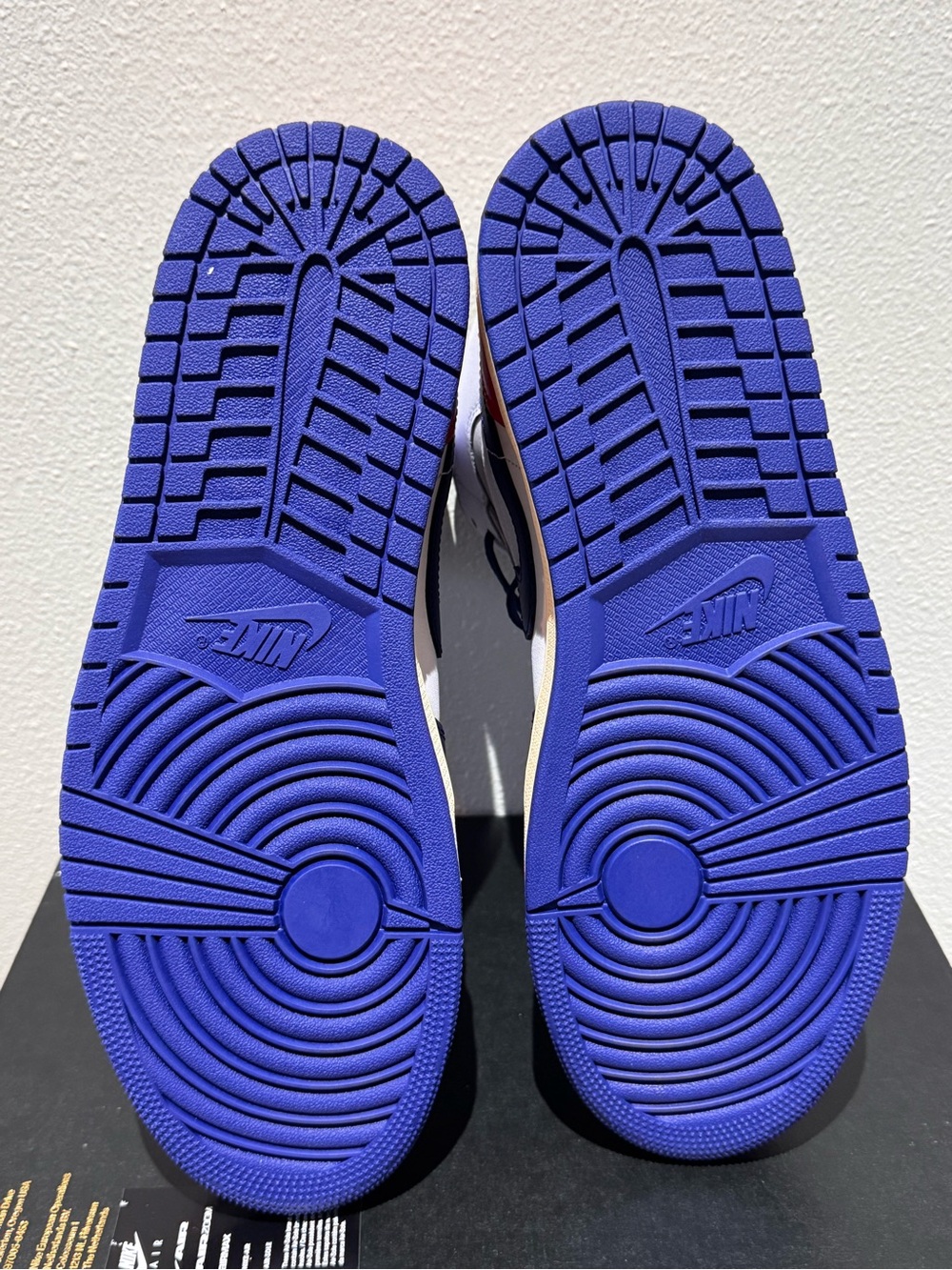 Air Jordan 1 Mid ‘Rare Air’ Size 12 Men’s - Picture 5 of 6